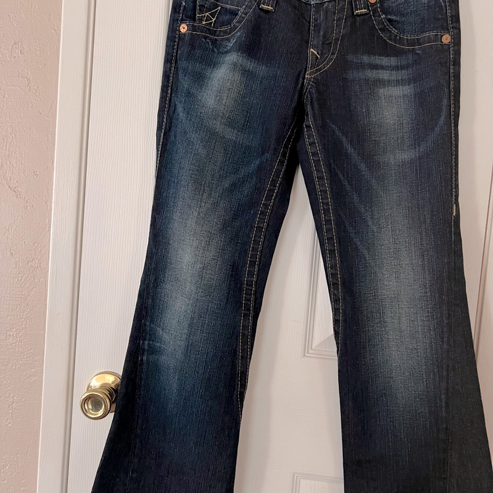Women’s true religion jeans size (28)